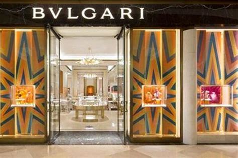 bvlgari outlet store.